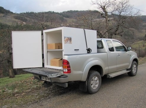 Le véhicule pour la livraison de viande